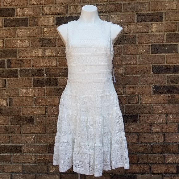 London Times Dresses & Skirts - 🆕️Sleeveless Flare Dress